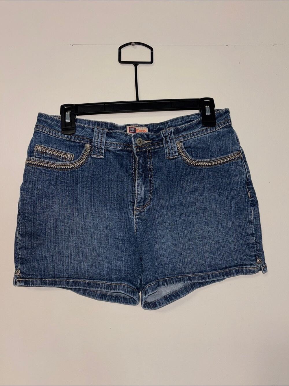 Faded glory stretch women’s denim jean shorts
